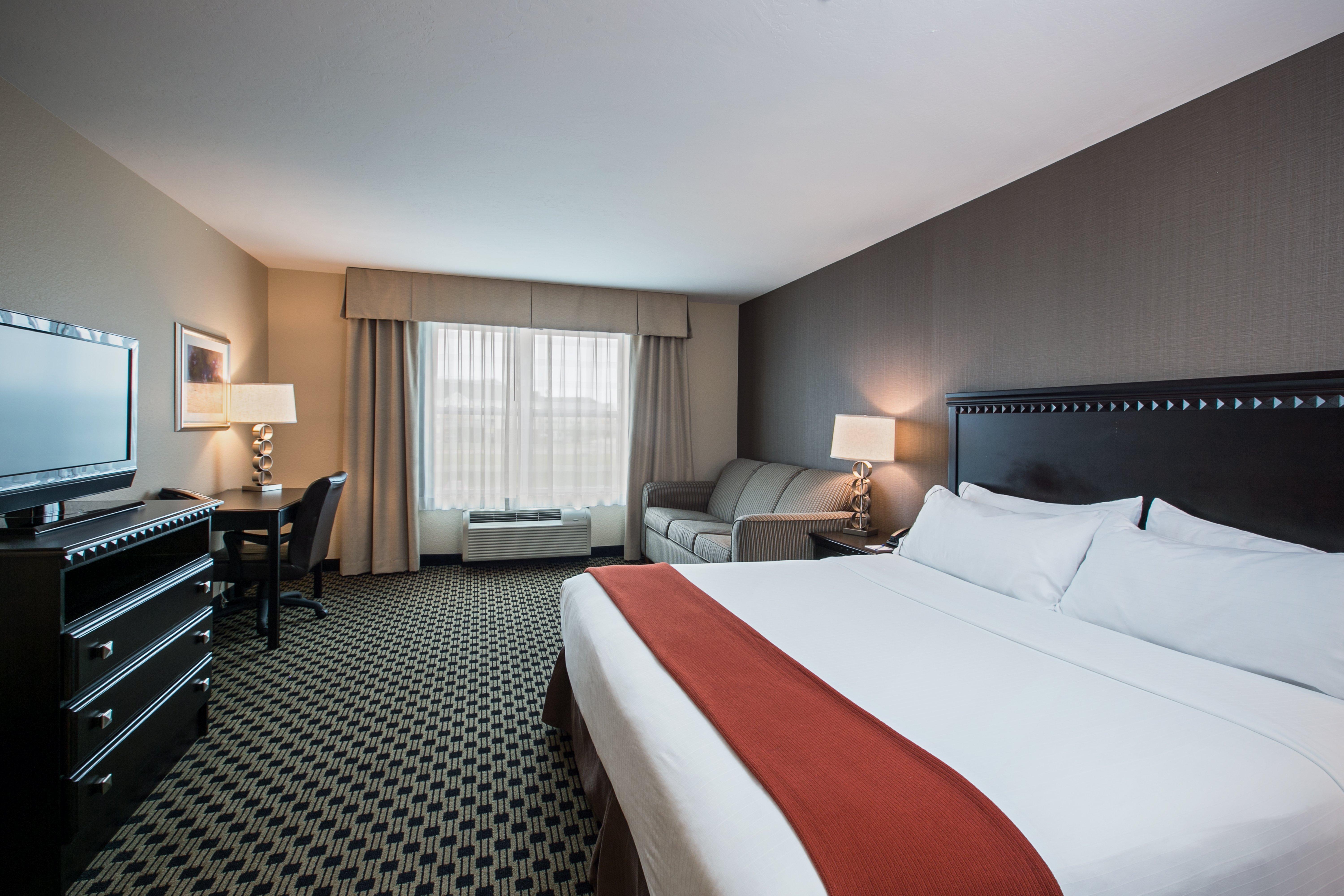Holiday Inn Express & Suites - Green Bay East By Ihg Exterior photo