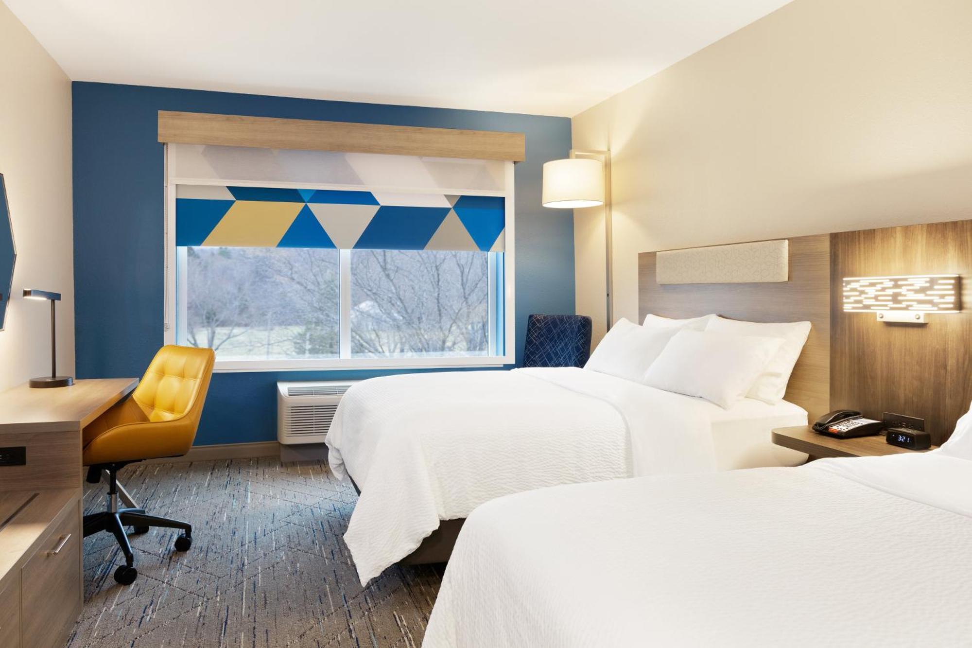 Holiday Inn Express & Suites - Green Bay East By Ihg Exterior photo